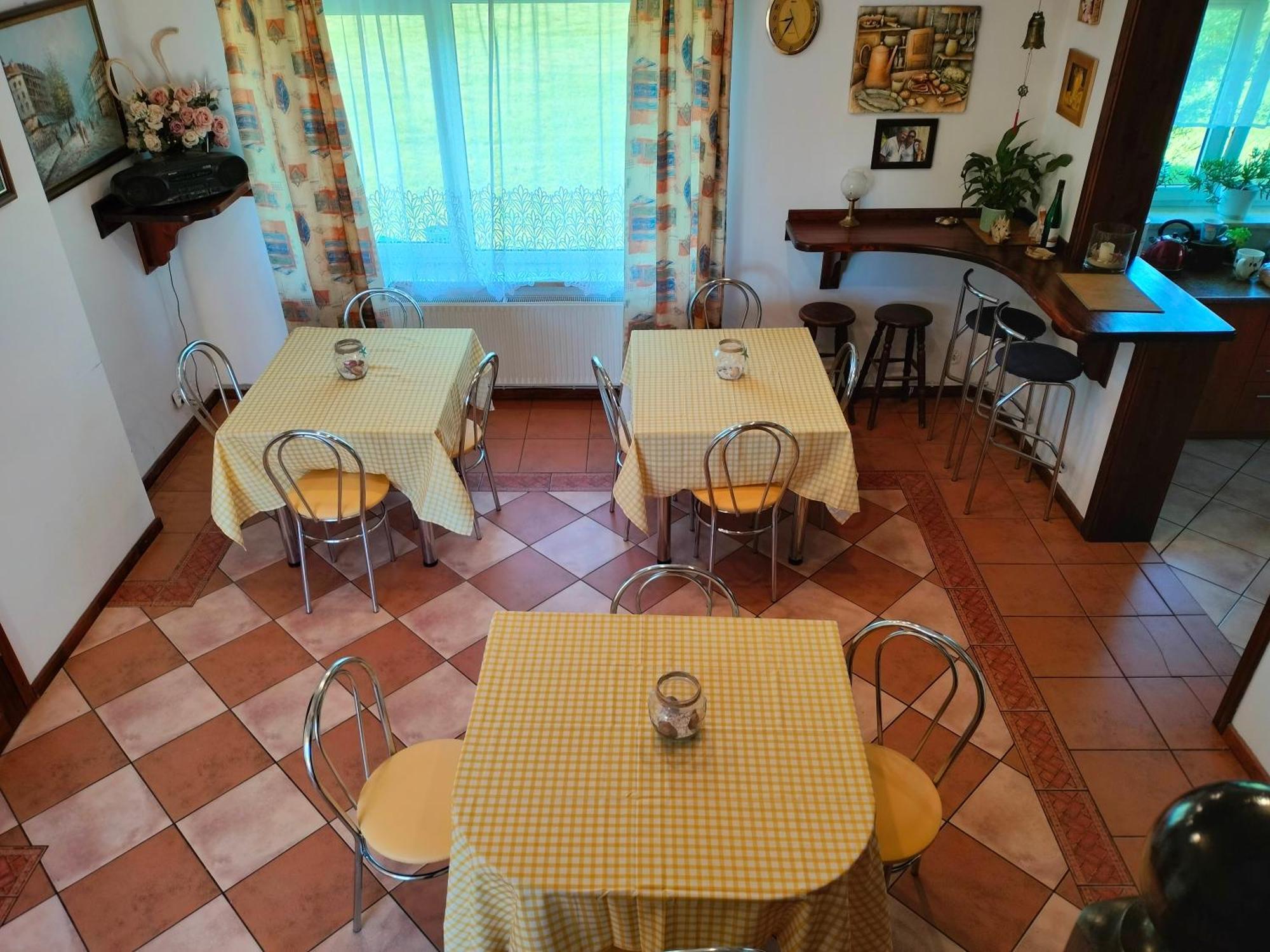 Prezydencja Homestay *